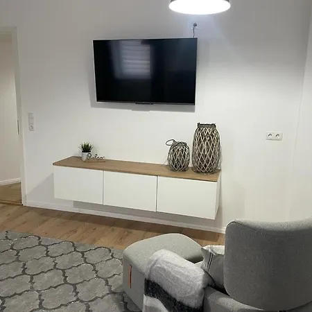 1 Am Werlsee, * Grünheide